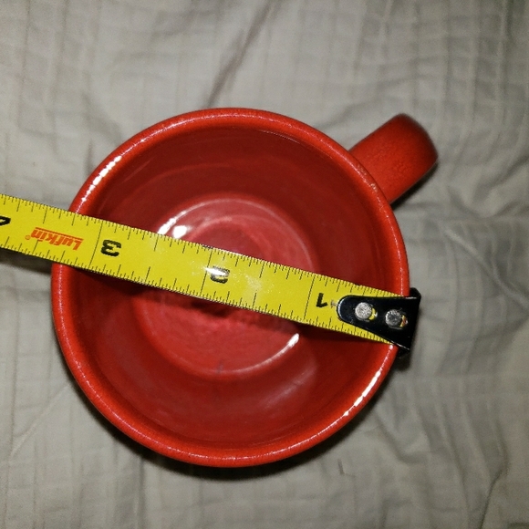 Red Geometric Design Mug - Picture 6 of 7